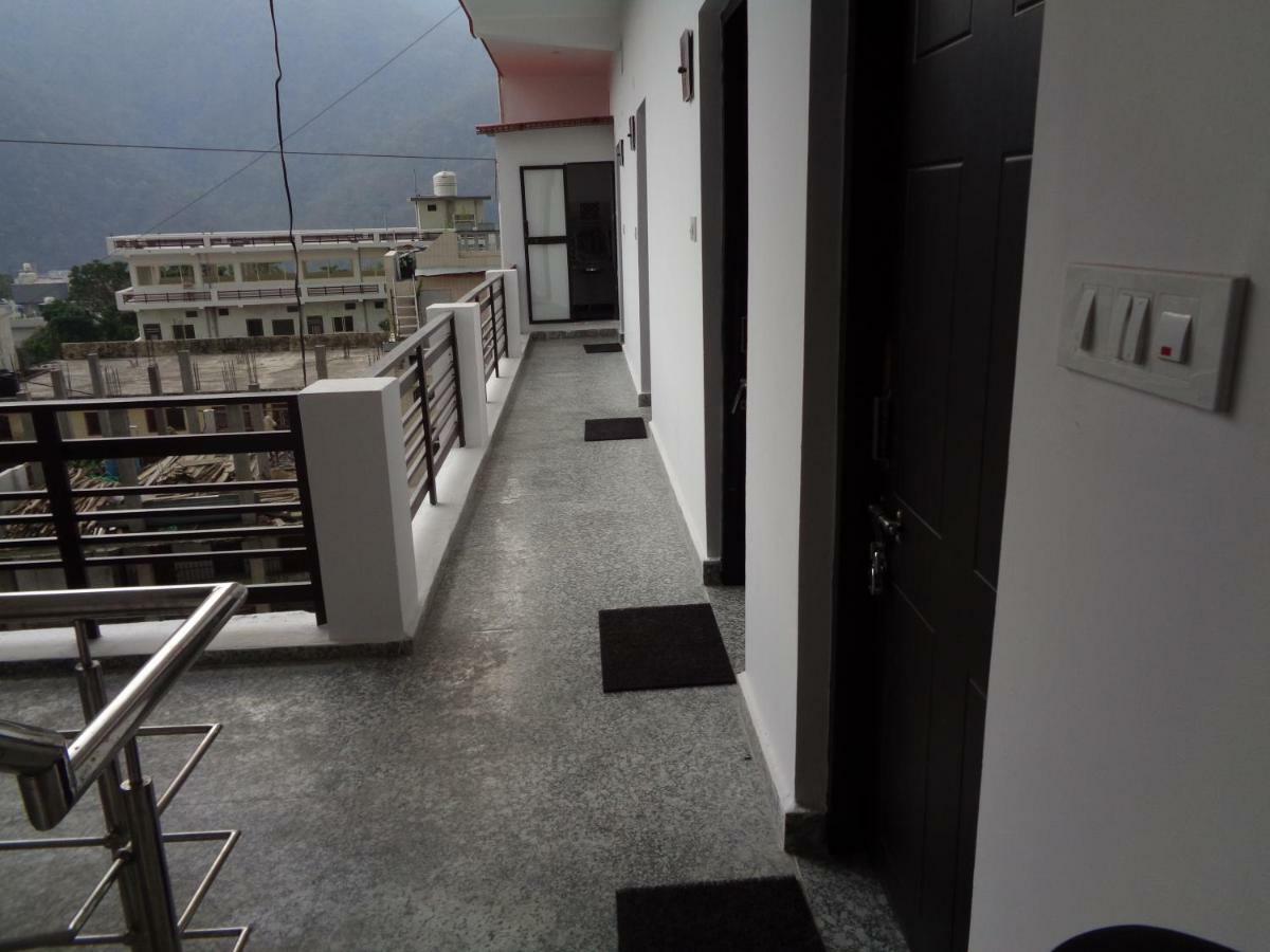 Hotel Tapovan Cottage Risikés Kültér fotó