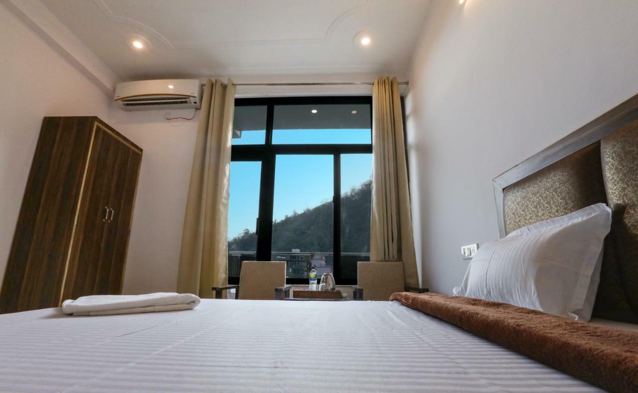 Hotel Tapovan Cottage Risikés Kültér fotó